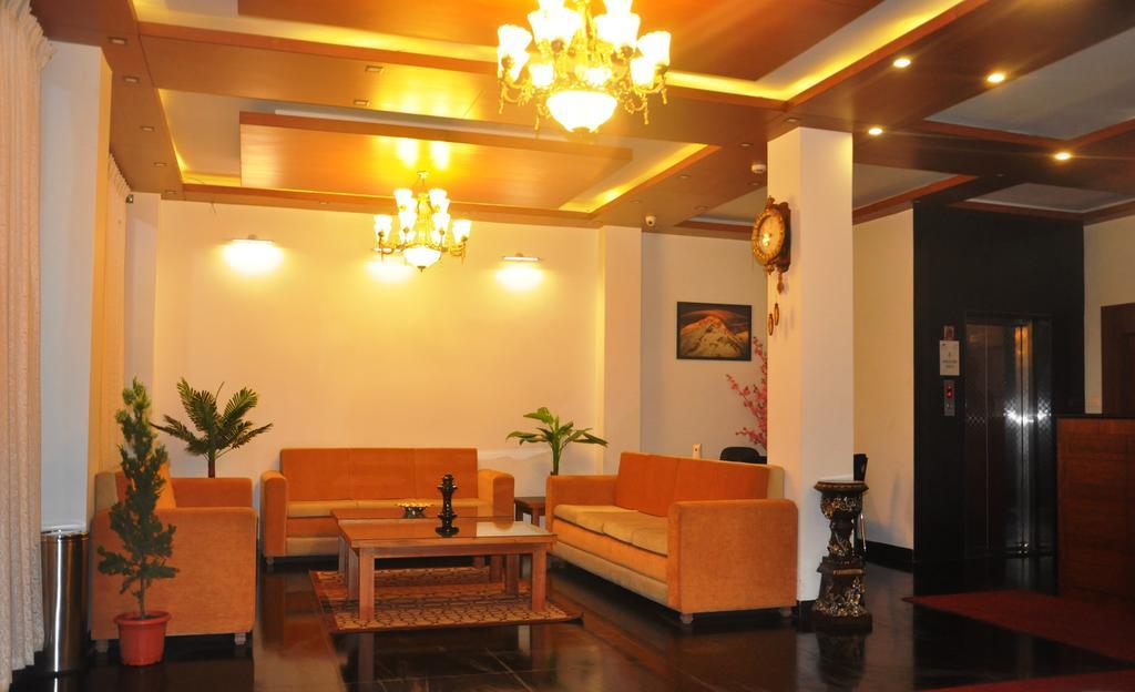 The Golden Crest Hotel Gangtok Exterior foto