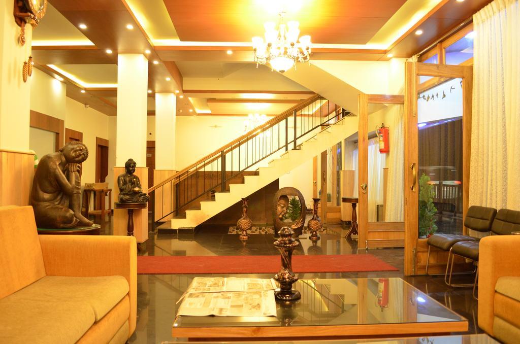 The Golden Crest Hotel Gangtok Exterior foto